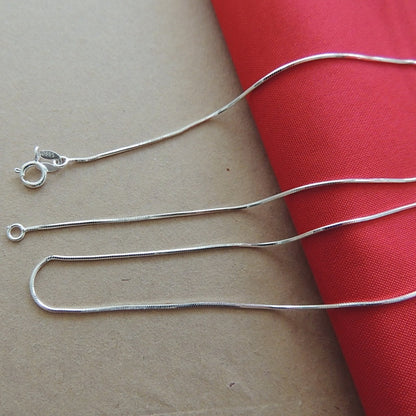 Short fashion silver chain